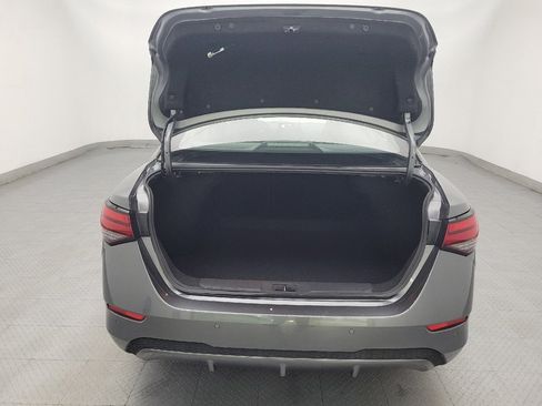 Used 2025 Nissan Sentra SV FWD image 29