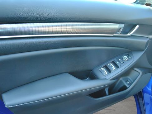 Certified 2021 Honda Accord Sport image 24