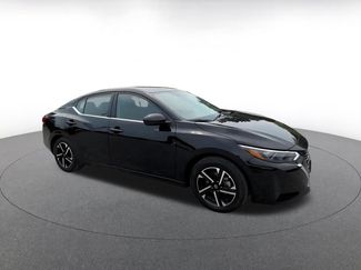 Used 2025 Nissan Sentra SV FWD video 2