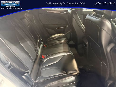 Used 2017 Lincoln MKC Select AWD/4WD image 19