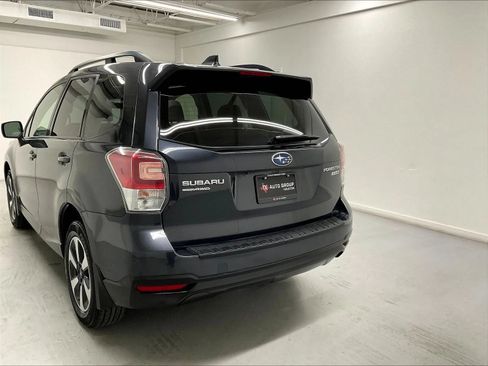 Used 2017 Subaru Forester 2.5i Premium AWD/4WD image 49