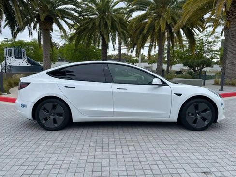 Used 2023 Tesla Model 3 Standard Range RWD image 12