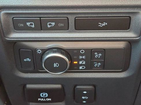 Used 2023 Ford F150 Raptor AWD/4WD image 31