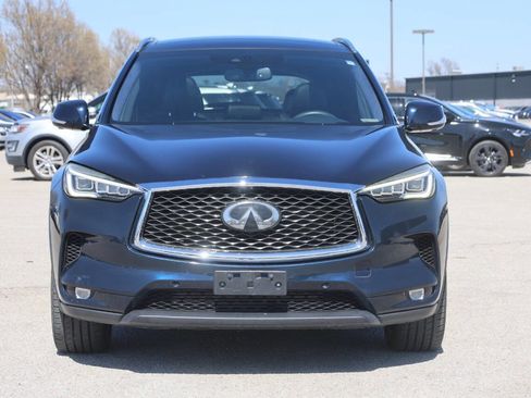 Used 2019 INFINITI QX50 Essential w/ Sensory Package image 2