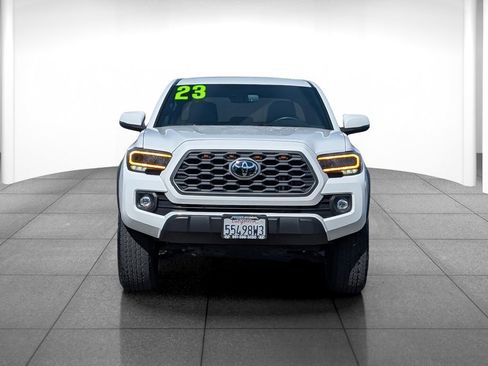 Used 2023 Toyota Tacoma TRD Off-Road w/ Black Out Package (TMS) AWD/4WD image 2