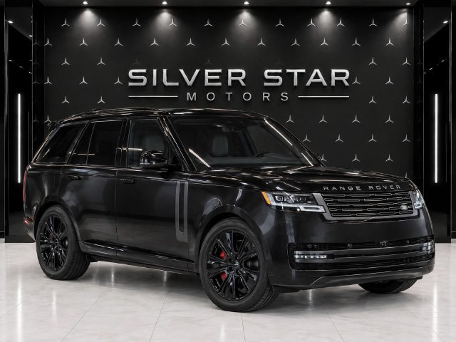 Used 2026 Land Rover Range Rover SE AWD/4WD image 1