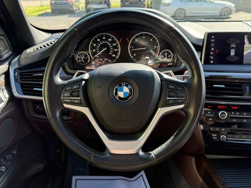 Used 2018 BMW X5 xDrive35d w/ Driving Assistance Package AWD/4WD image 12