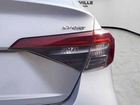 Used 2025 Honda Civic Sport image 5