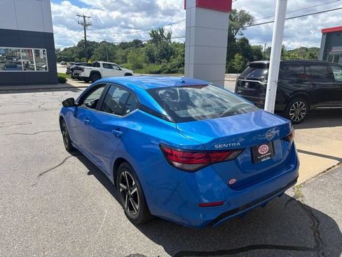 Used 2024 Nissan Sentra SV FWD image 7
