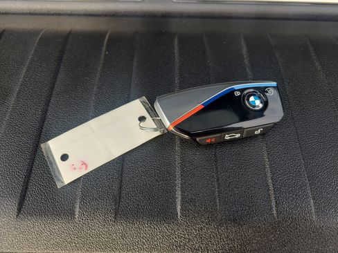 Used 2024 BMW X5 xDrive50e w/ M Sport Package image 33