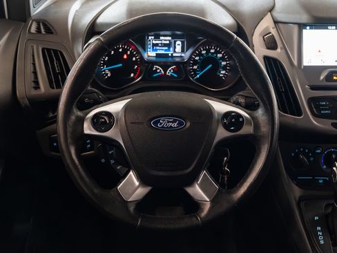 Used 2017 Ford Transit Connect XLT FWD image 10