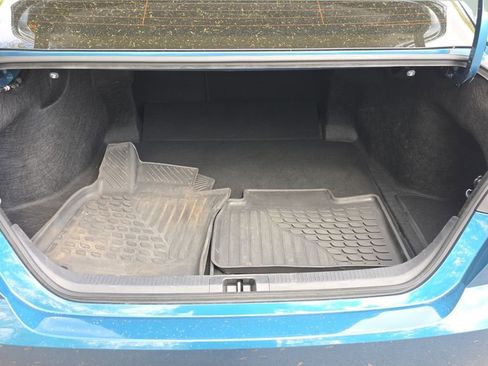 Used 2026 Toyota Camry SE image 9