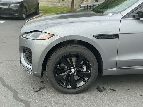 Used 2026 Jaguar F-PACE R-Dynamic S AWD/4WD image 13