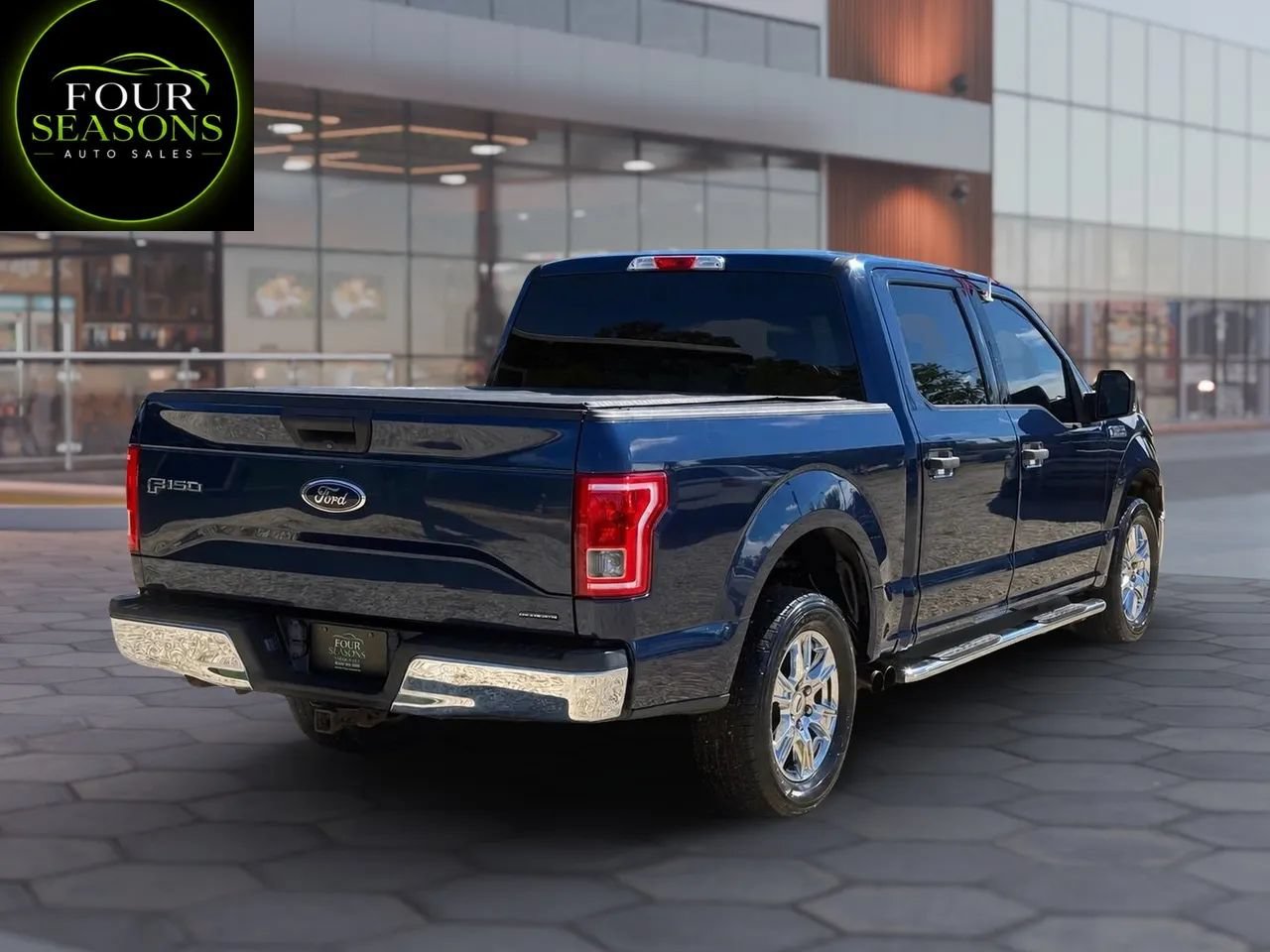 Used 2016 Ford F150 XLT w/ Equipment Group 301A Mid RWD image 3
