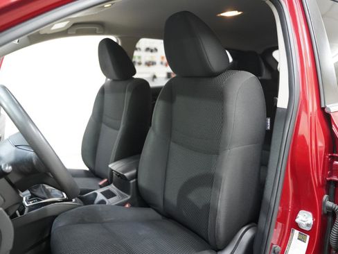 Used 2017 Nissan Rogue Sport S w/ S Appearance Package image 27