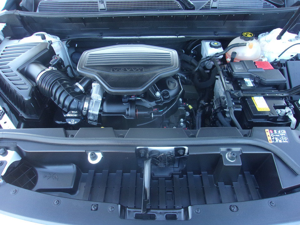 Used 2020 GMC Acadia SLT w/ Driver Alert Package II AWD/4WD image 8