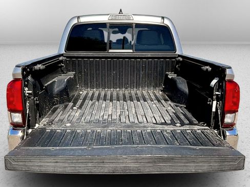 Used 2021 Toyota Tacoma SR5 image 17