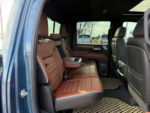 Used 2025 GMC Sierra 3500 Denali Ultimate AWD/4WD image 21