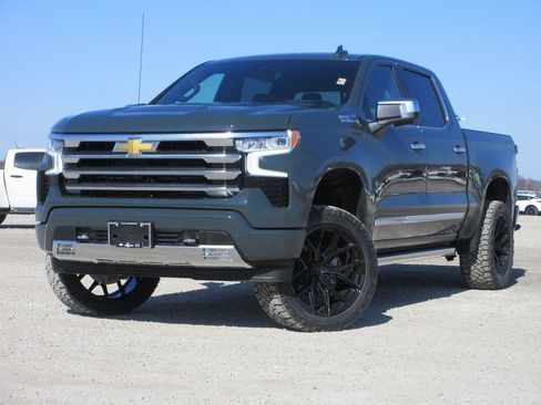 New 2026 Chevrolet Silverado 1500 High Country image 9