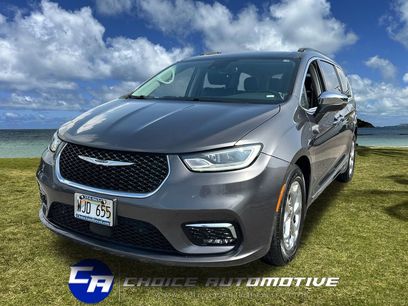 Used 2022 Chrysler Pacifica Limited