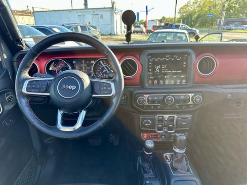 Used 2020 Jeep Wrangler Unlimited Rubicon AWD/4WD image 32