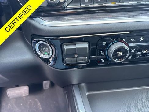 Used 2026 Chevrolet Silverado 2500 LTZ w/ LTZ Premium Package AWD/4WD image 15