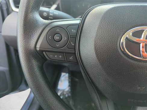 Used 2025 Toyota Corolla LE image 15