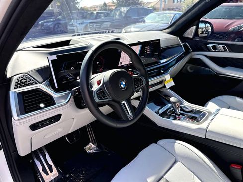 Used 2026 BMW X5 M Competition w/ Executive Package AWD/4WD image 19