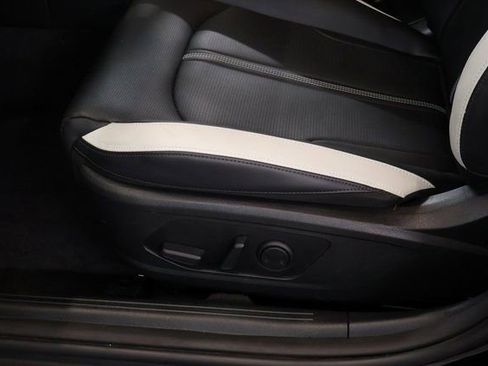 Used 2025 Kia K5 GT-Line image 14