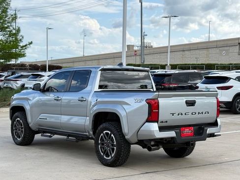 Used 2025 Toyota Tacoma TRD Sport image 7