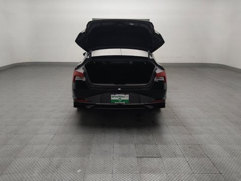 Used 2022 Hyundai Elantra Limited w/ Cargo Package FWD image 29