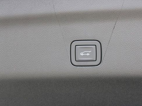 New 2025 Chevrolet Tahoe Premier image 33