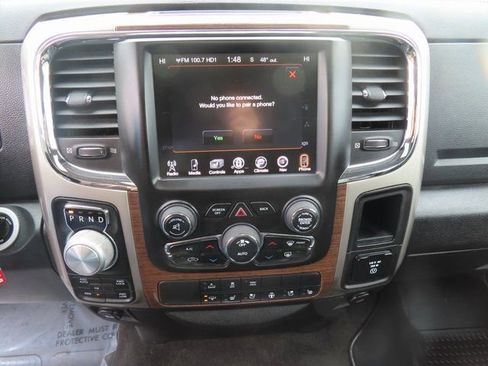 Used 2017 RAM 1500 Laramie image 33