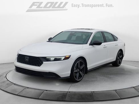 Certified 2025 Honda Accord Sport image 3