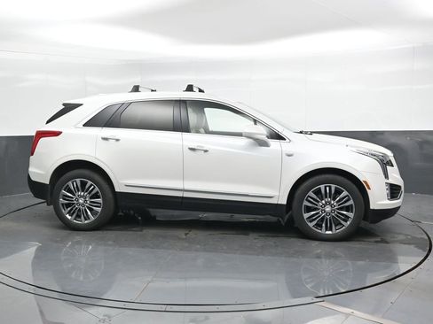 Used 2018 Cadillac XT5 Premium Luxury image 4