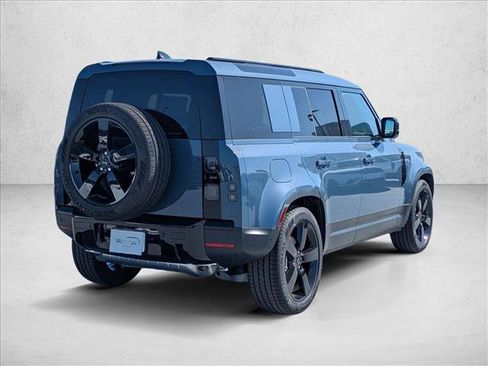 New 2026 Land Rover Defender 110 S image 2