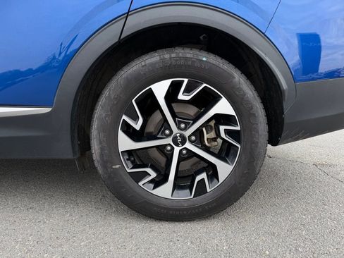 Used 2023 Kia Sportage EX image 31