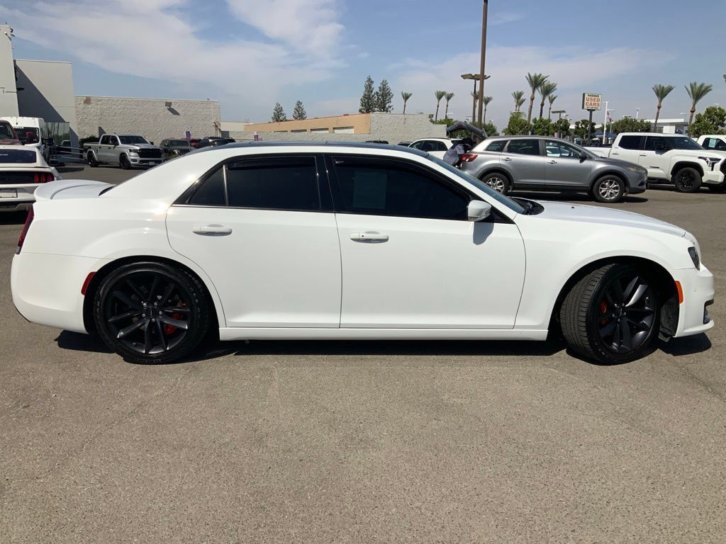 Certified 2023 Chrysler 300 C RWD image 8