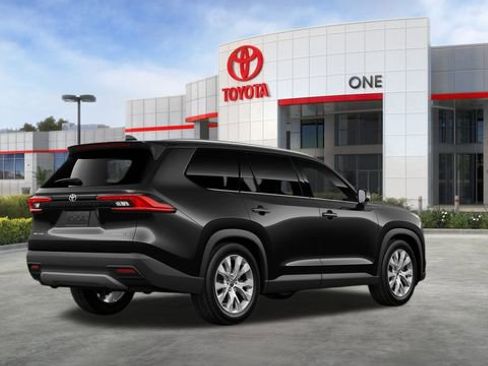 New 2026 Toyota Grand Highlander Limited image 11