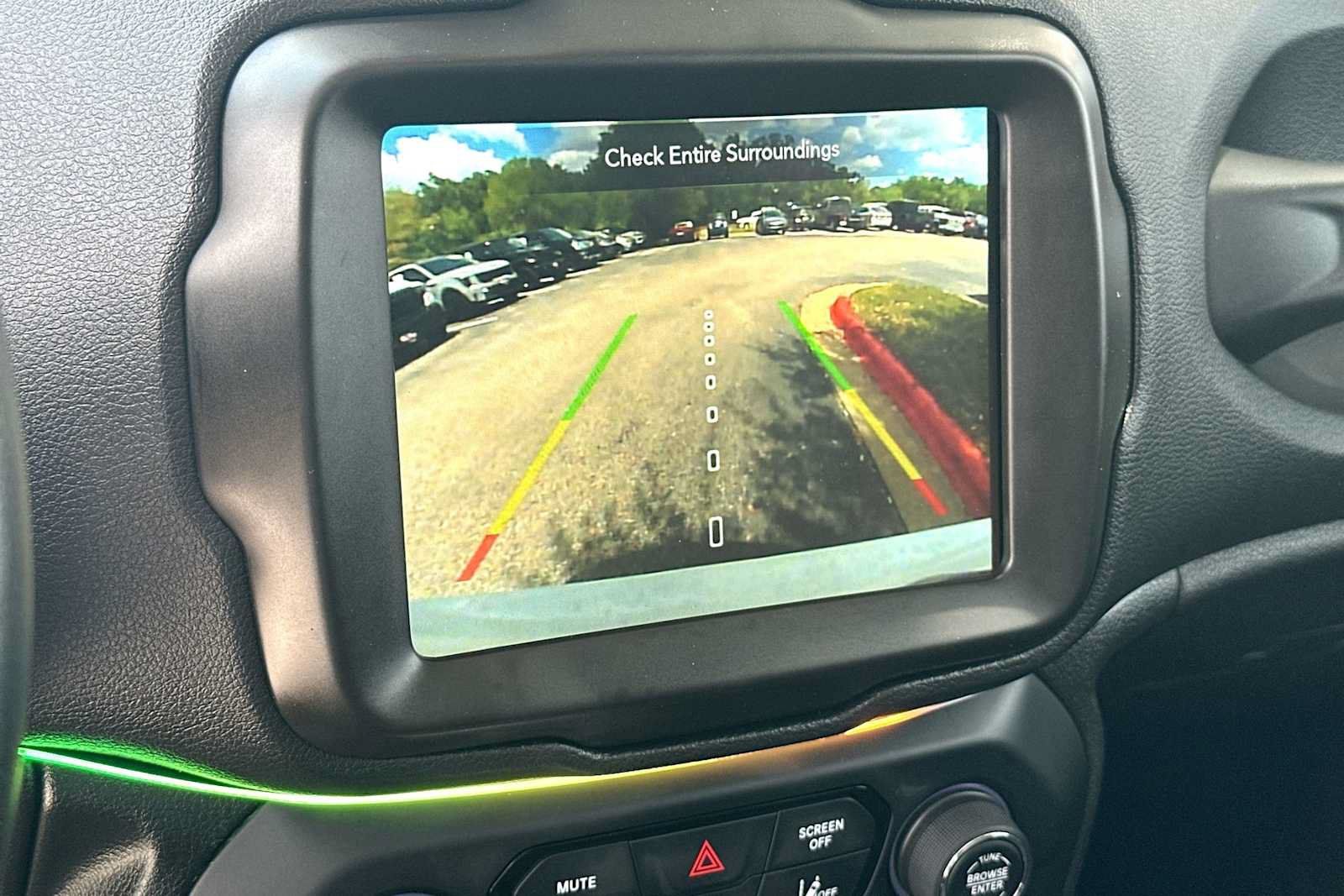 Used 2022 Jeep Renegade Limited w/ Sun, Sound & Wheels Group AWD/4WD image 20