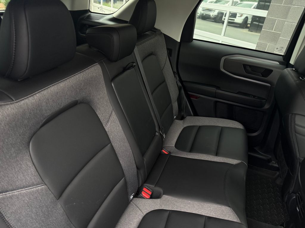 Used 2025 Ford Bronco Sport Big Bend w/ Black Appearance Package AWD/4WD image 38