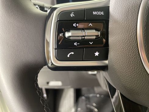 New 2026 Kia Carnival SX image 24