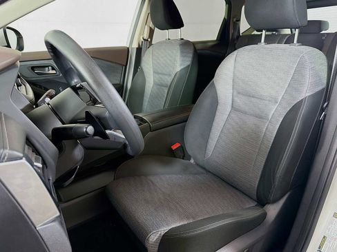 Certified 2023 Nissan Rogue SV image 16