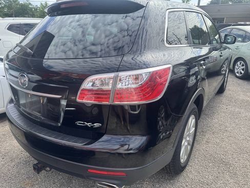 Used 2010 MAZDA CX-9 Touring w/ Moonroof & Bose Audio Pkg FWD image 4