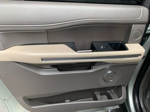 Used 2019 Ford Expedition Max XLT w/ Equipment Group 202A image 16