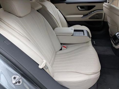 Used 2023 Mercedes-Benz S 500 4MATIC image 20