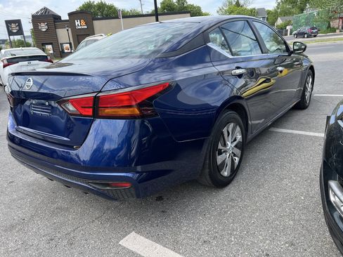 Used 2022 Nissan Altima 2.5 S FWD image 7