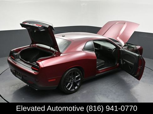 Used 2023 Dodge Challenger R/T w/ Blacktop Package image 33
