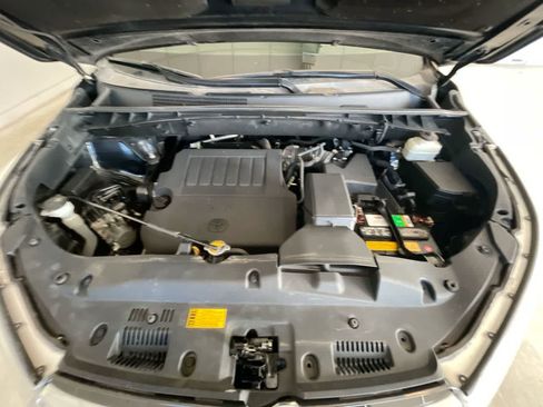 Used 2015 Toyota Highlander XLE image 26