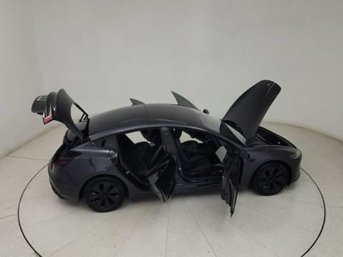 Used 2025 Tesla Model 3 RWD image 36
